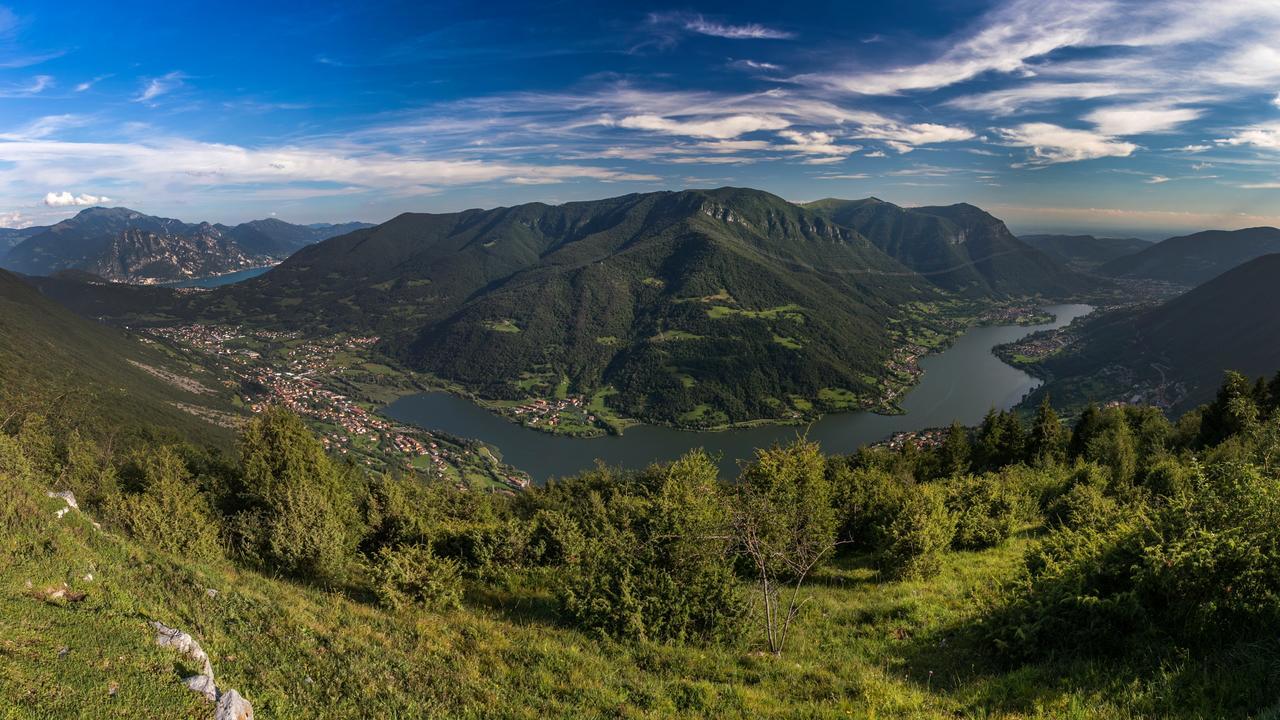 Casa Vacanza Residence Lago Di Endine Monasterolo del Castello Екстериор снимка