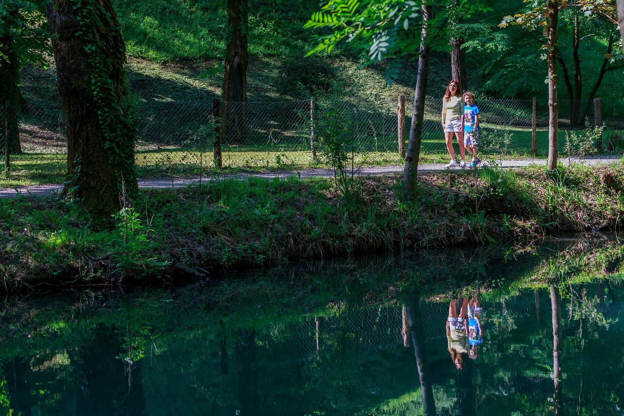 Casa Vacanza Residence Lago Di Endine Monasterolo del Castello Екстериор снимка