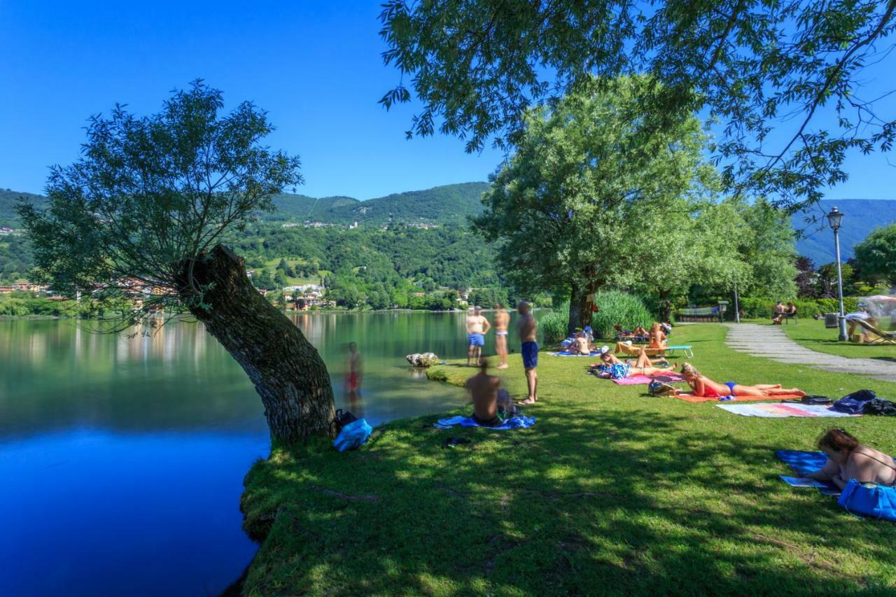 Casa Vacanza Residence Lago Di Endine Monasterolo del Castello Екстериор снимка